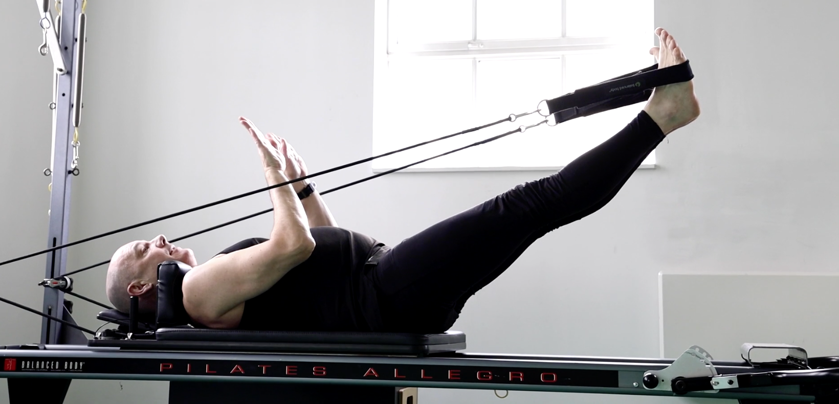 Reformer Pilates - How to set up for Feet in Straps 